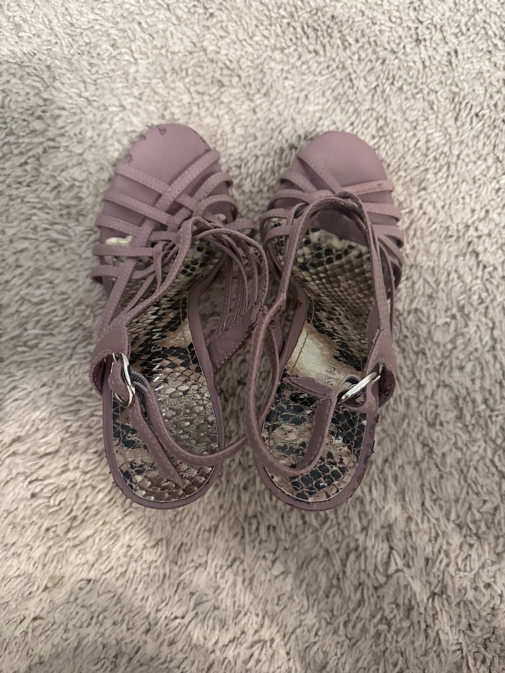 Women’s Strappy Sandals in Dusty Mauve